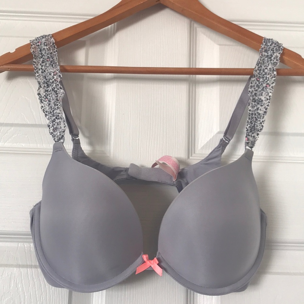 Victoria’a Secret Push Up Bra 34D Purple